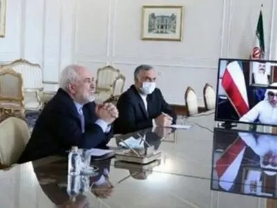 ظریف ونظیره الکویتی یبحثان عددا من الملفات الاقلیمیة 