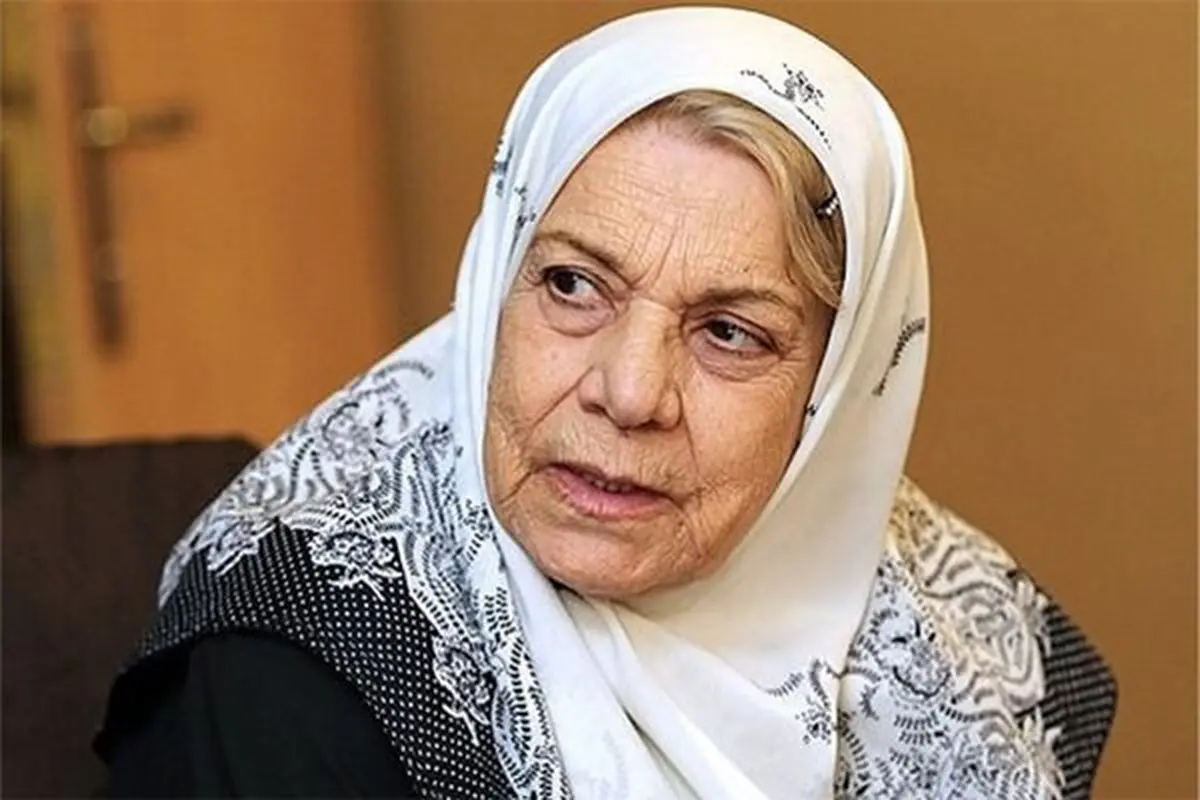 مراسم تشییع صدیقه کیانفر برگزار شد/ بازیگری که مادر مهربان همه بود