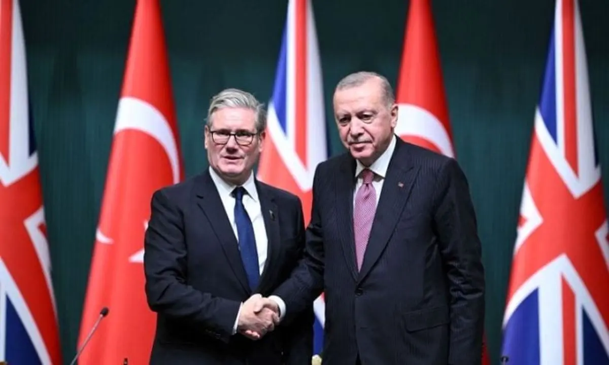 قرارداد نظامی ترکیه و بریتانیا شامل یک بسته جامع تسلیحاتی نیز میشود