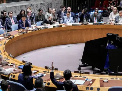 الأمم المتحدة تعید فرض العقوبات على إیران