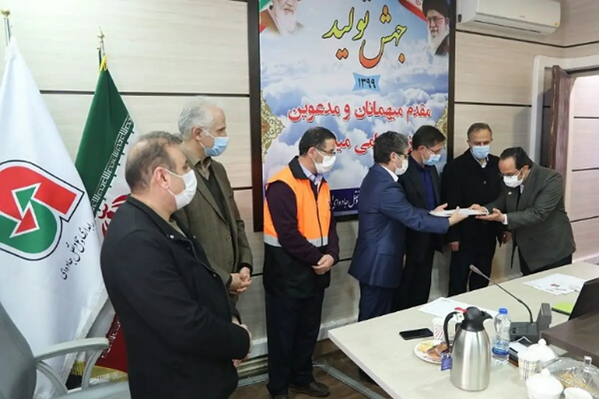 فعالان و رانندگان حمل ونقل جاده ای استان اردبیل تجلیل شدند