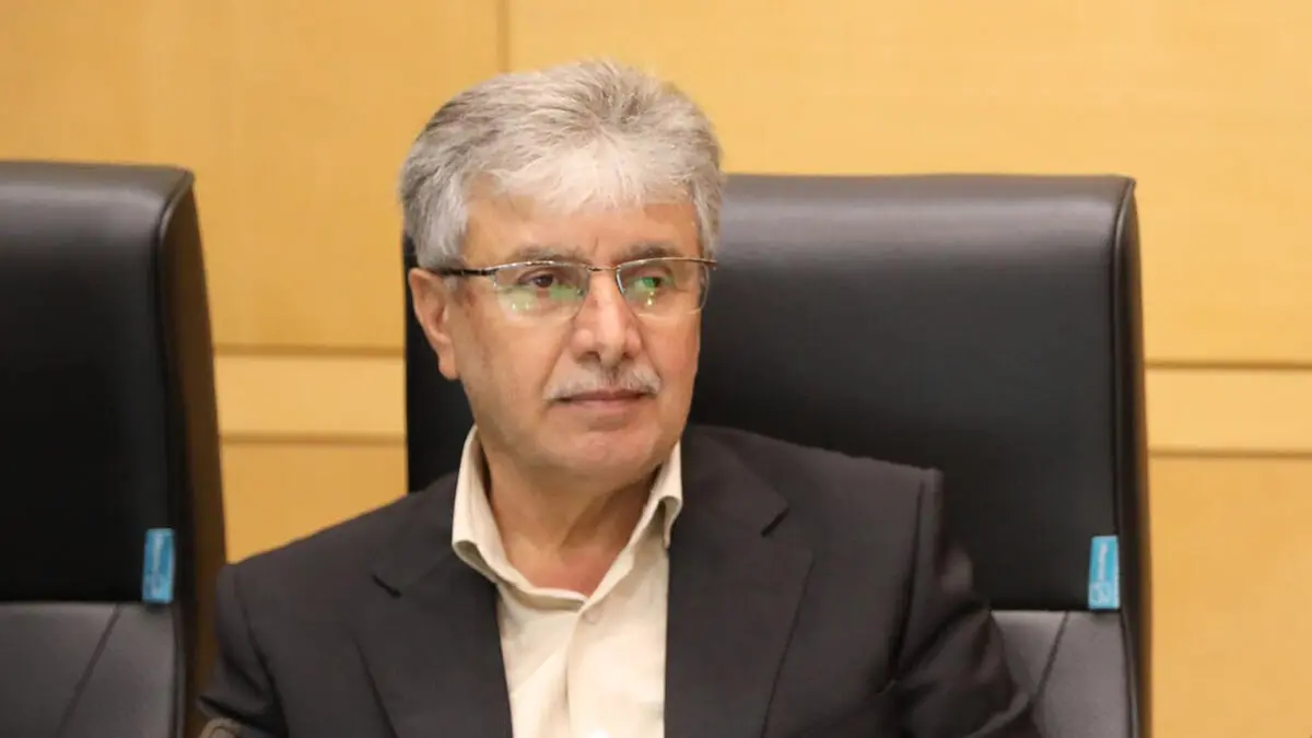 قانون همسان سازی حقوق و مزایای بازنشستگان وزارت کشور را اجرایی کنید