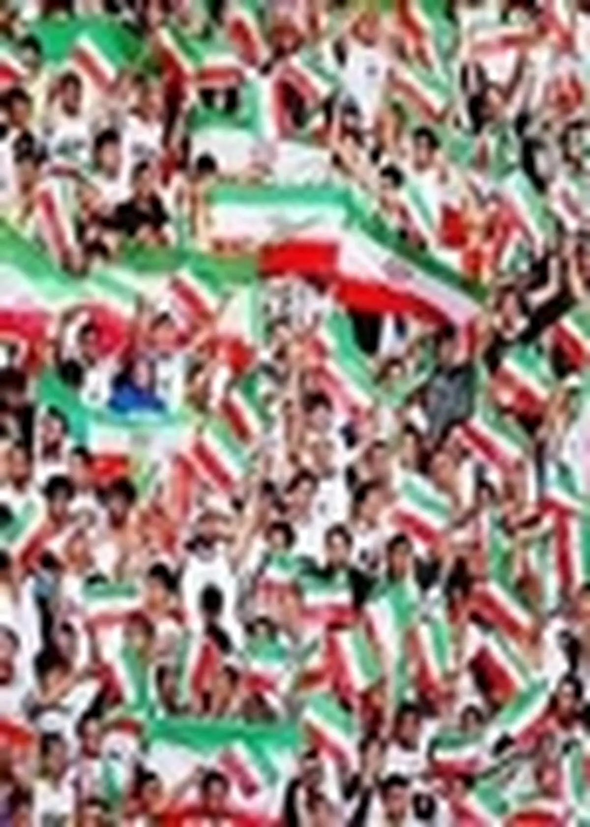 آغاز مراسم بدرقه ملی پوشان فوتبال / تشویق کی‌روش و اختلال در سخنرانی کفاشیان!
