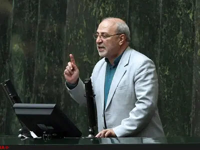 دولت چه تضمینی دارد که این افزایش نرخ ارز موجب افزایش افسارگسیخته قیمت‌ها نشود