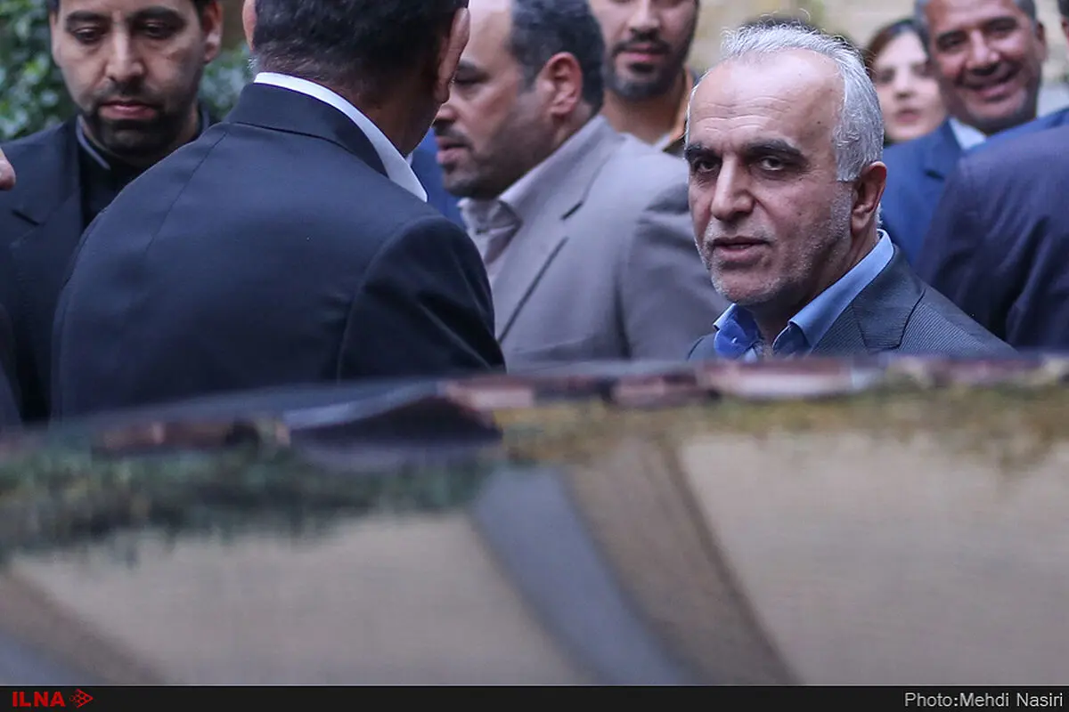 پیام راهپیمایی 22 بهمن ایستادگی ملت ایران است/ دولت برای کاسب نماها برنامه جدی دارد