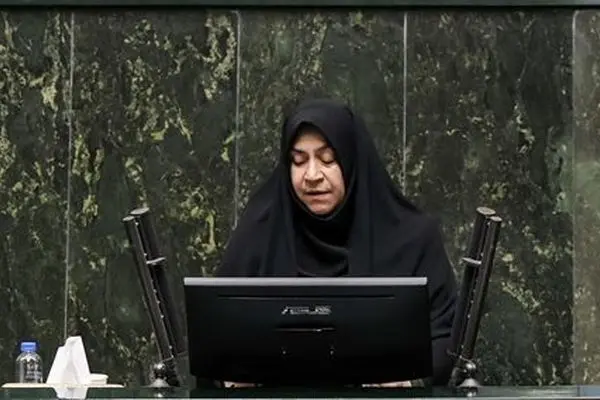 در صورت تایید و ابلاغ مصوبه کاهش ساعت کاری، همه واحدها موظف به اجرای آن هستند/ تعطیلی پنجشنبه به باور و اعتقادات ما بازمی‌گردد 