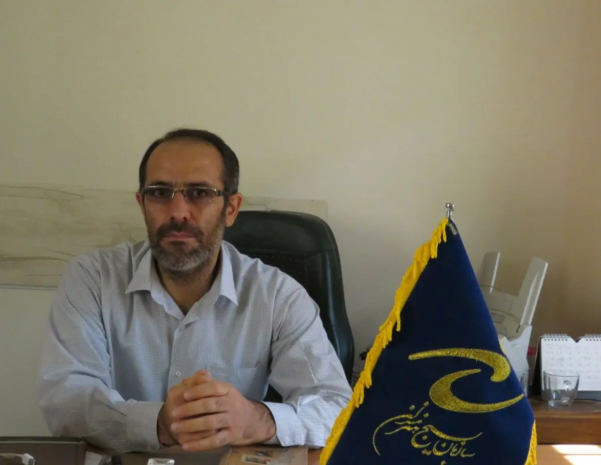 وظیفه هنرمندان نهادینه کردن فرهنگ اسلامی در جامعه است 