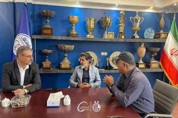 آغاز جلسات فشرده باشگاه استقلال برای تقویت تیم در لیگ بیست و پنجم