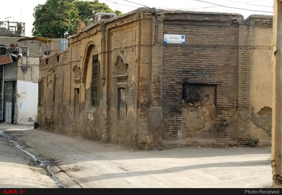 آغاز ساخت ۴۵۰۰۰ هزار واحد مسکونی تا پایان شهریور/ معرفی ۲۵ هزار متقاضی تسهیلات بازآفرینی به بانک