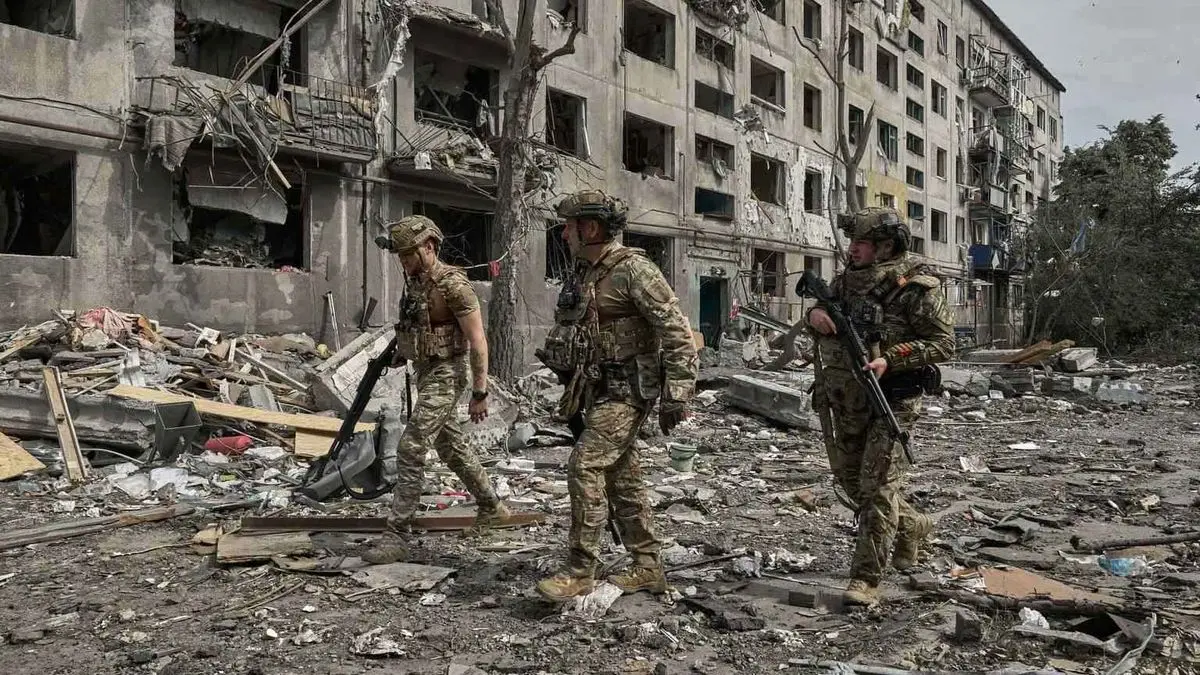 پوکروفسک در محاصره روس‌ها؛ آیا کی‌یف توان دفاع دارد؟