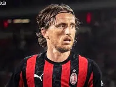 ویدئو: رقص مودریچ ۴۰ ساله در قلب میلان