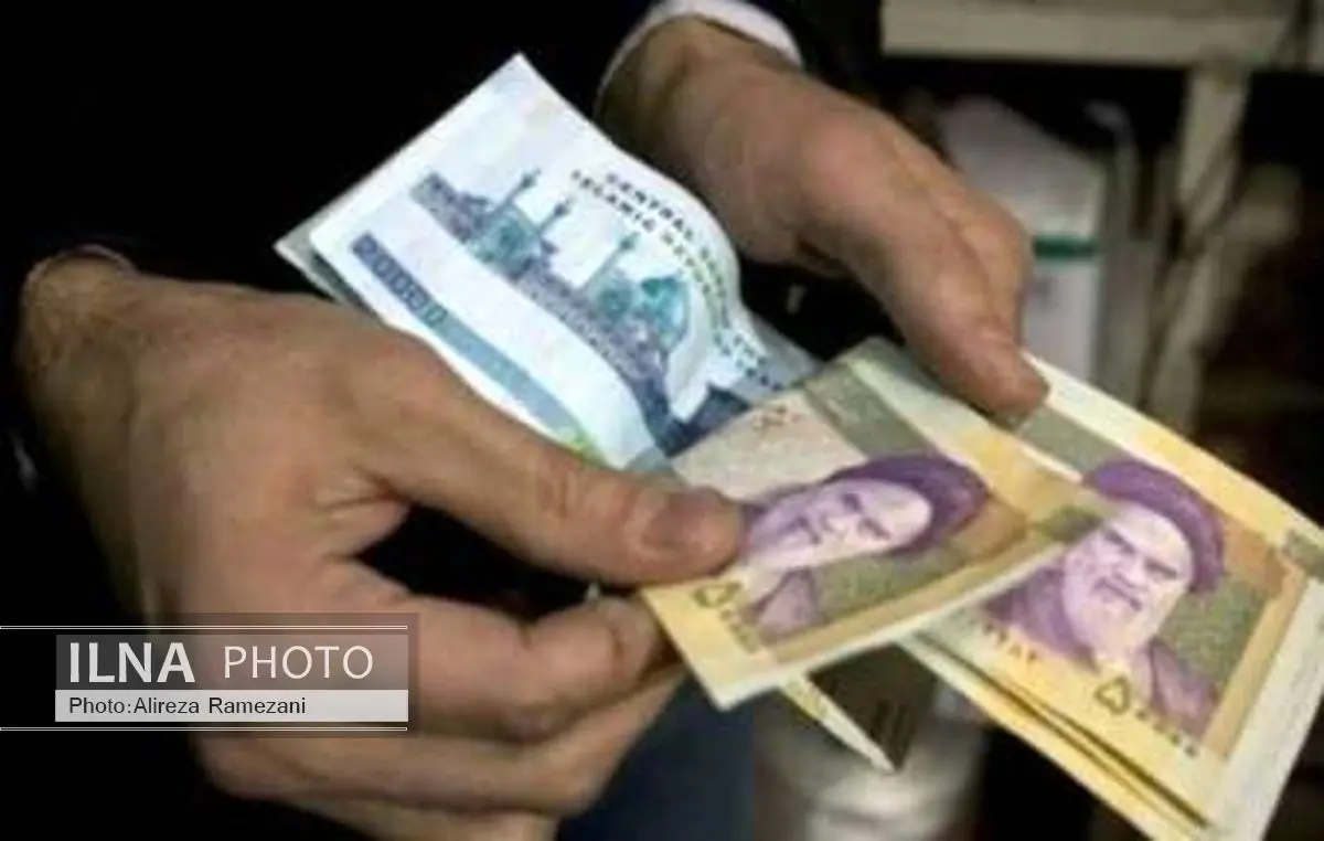 نقدینگی در اسفند 94 به 30 درصد رسید