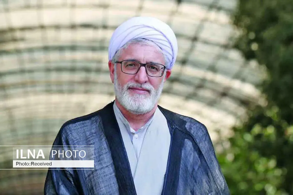 داود فیرحی به دلیل کرونا در آی‌سی‌یو بستری شد