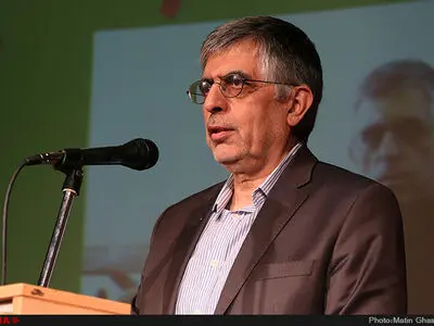 باید از مردم عذرخواهی کنیم