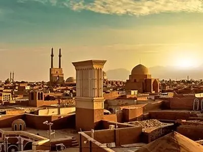 ماندگاری هوای گرم در یزد