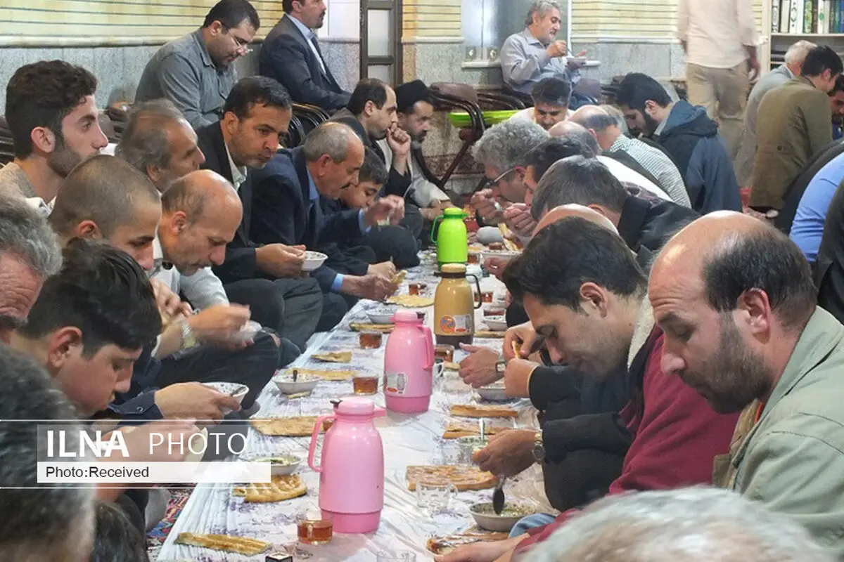 شهروندان قزوینی از برپایی مراسم افطاری پرهیز کنند 
