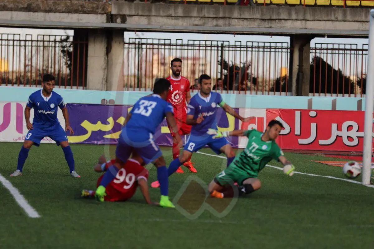 شادی گل سرخپوشان در سردار جنگل: جادوگر برگرد!(عکس)