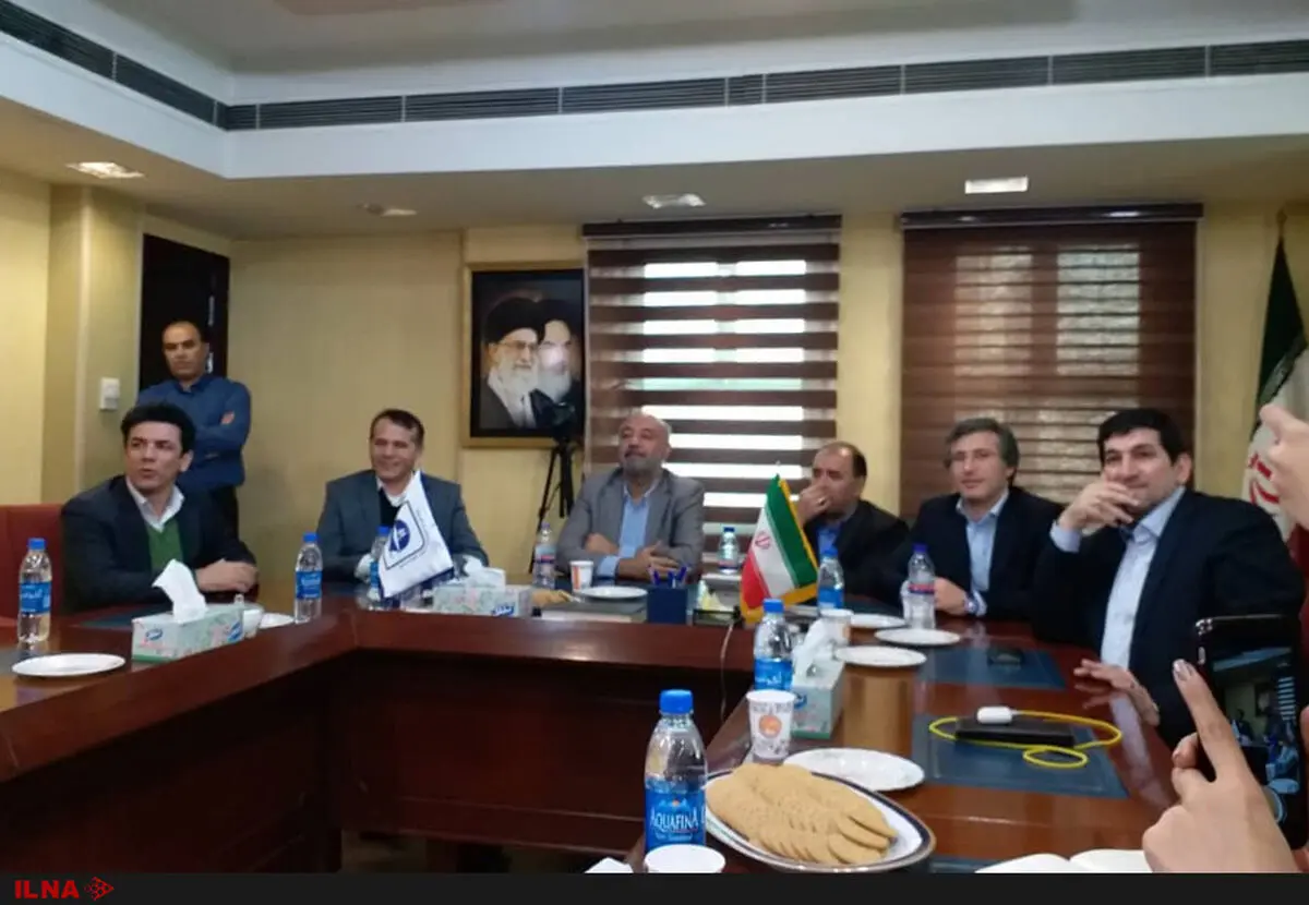 رفاه کارت بین ۸ هزار و ۹۹۲ بازنشسته توزیع شده/صندوق فولاد در ردیف هفتم دریافت بودجه قرار دارد/بازنشستگان فولاد با مشکلات عدیده‌ای روبه‌رو بوده‌اند