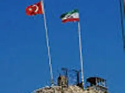 هجوم مسلح یستهدف حافلة ایرانیة فی ترکیا