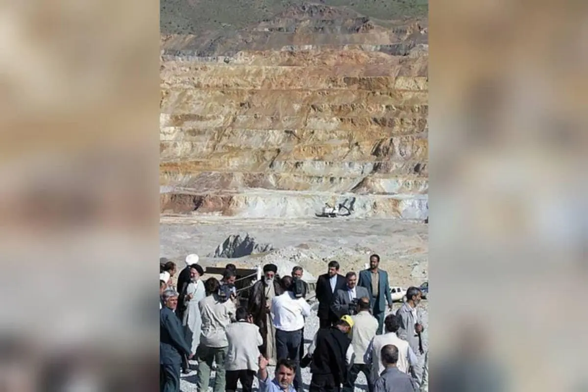 18 اردیبهشت، سالروز دیدار رهبر معظم انقلاب از مس سرچشمه گرامی باد