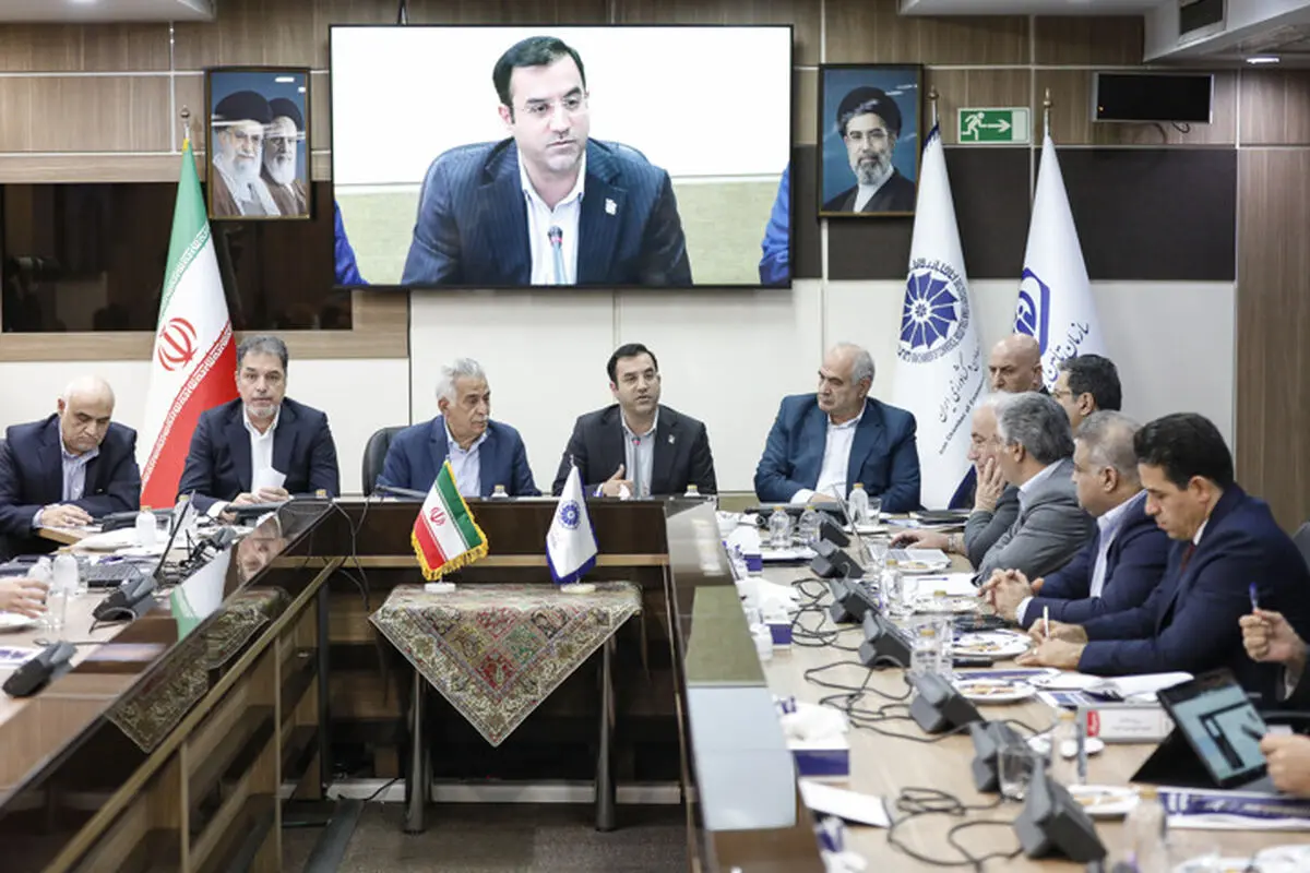 رویکرد تأمین اجتماعی، فشار بر جامعه کارفرمایی نیست/ جزئیات مطالبات سازمان