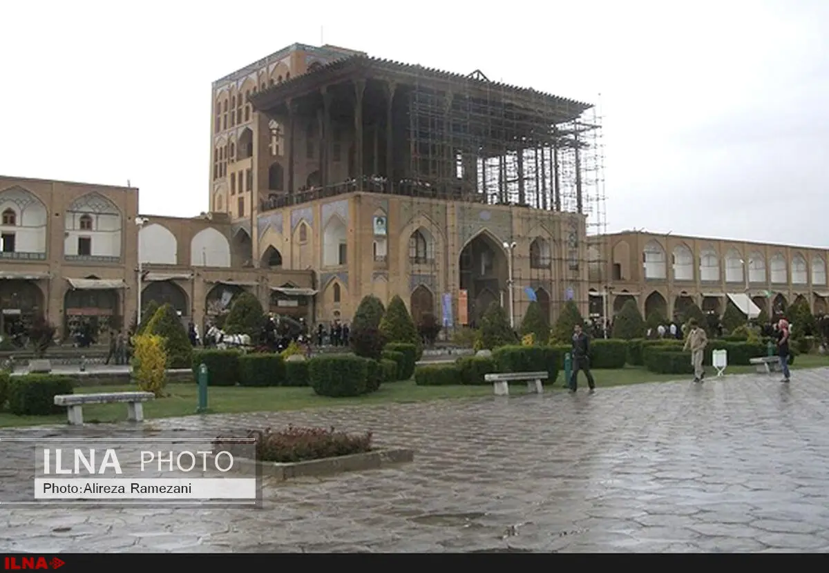 توصیف ایران در آخرین شماره هفته‌نامه اکسپرس فرانسه