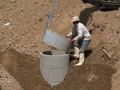 تعمیر و مرمت دو رشته قنات روستاهای تنورچه و دهمیان کوهسرخ در خراسان‌رضوی