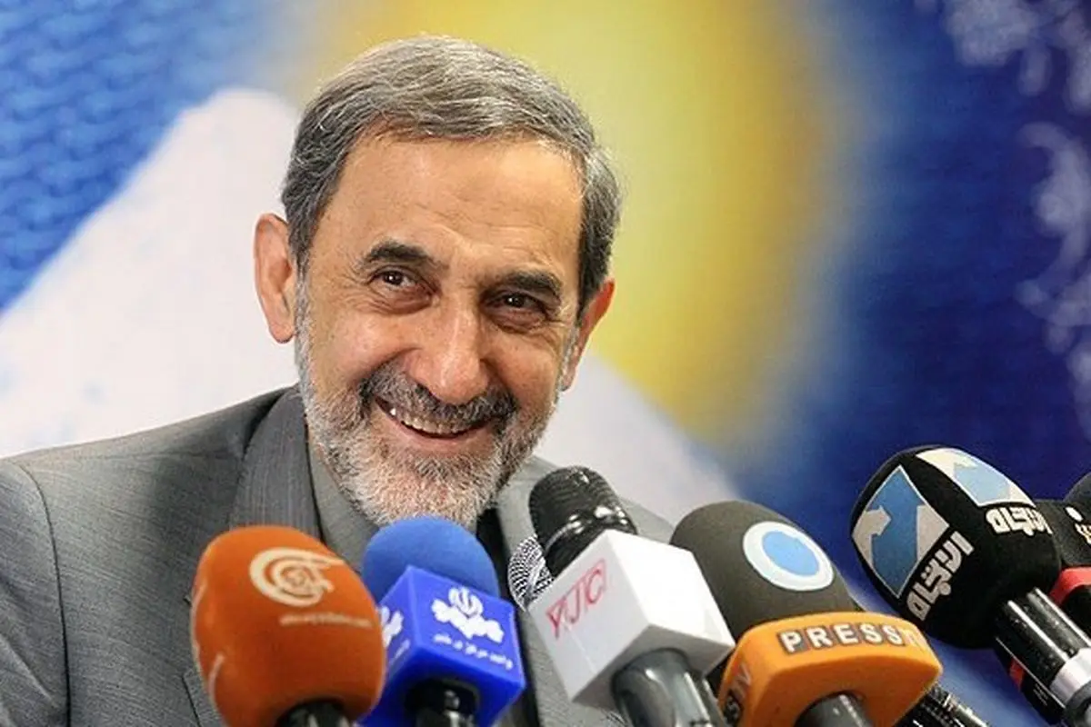 ولایتی به عنوان رئیس هیأت مؤسس دانشگاه آزاد منصوب شد