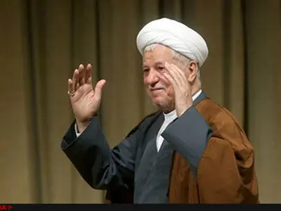 آیت الله هاشمی رحمت الله علیه در زیارت و غبارروبی مضجع شریف امام رضا علیه السلام