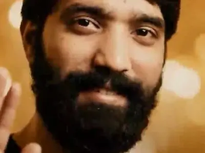 تصاویری از مداح ربوده شده در حال مداحی + فیلم