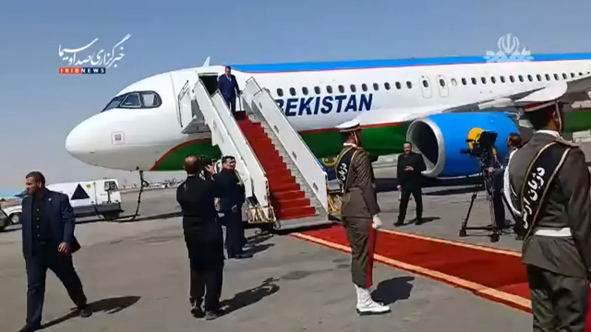 ورود نورالدین اسماعیل‌اف رئیس پارلمان ازبکستان و هیئت پارلمانی به تهران برای شرکت در مراسم ادای احترام به پیکر مطهر رهبر شهید انقلاب + فیلم