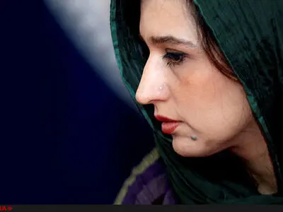 تسلیت دبیر جشنواره تئاتر فجر  و مرضیه برومند برای درگذشت دنیا فنی‌زاده