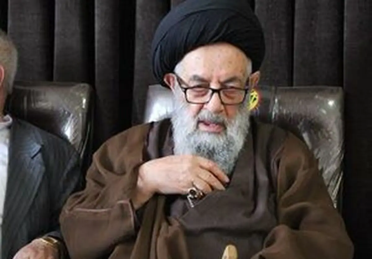 اقامه نماز بر پیکر آیت الله فاضلیان در قم به امامت آیت الله نوری همدانی