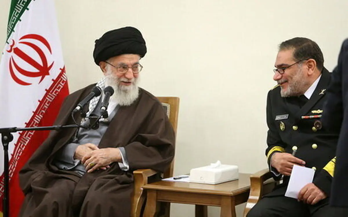 قائد الثورة یعیّن شمخاني مستشارا سیاسیا له وعضوا في مجمع تشخیص مصلحة النظام