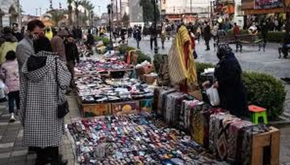 دستفروشی در پیاده راه رشت از ۲۷ مردادماه ممنوع شد!