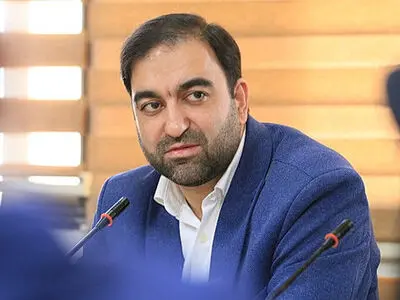 طراحی نشان مسئولیت اجتماعی دانشگاهیان/ بازنگری در آیین نامه کرسی‌های آزاداندیشی