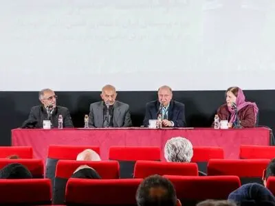 خسرو سینایی هیچ‌گاه به دنبال خودنمایی نبود