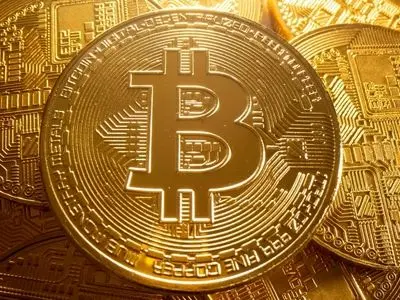قیمت بیت کوین و ارز‌های دیجیتال امروز چهارشنبه ۳۰ اردیبهشت ۱۴۰۵ + جدول 
