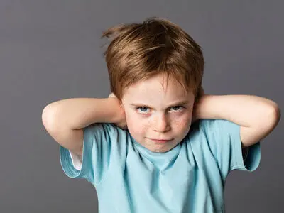 چگونه با کودک لجباز رفتار کنیم؟