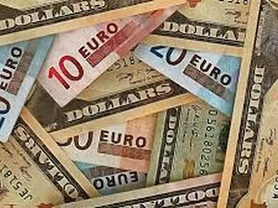 بهای انواع ارز در بازار روز دوشنبه ۳ اردیبهشت