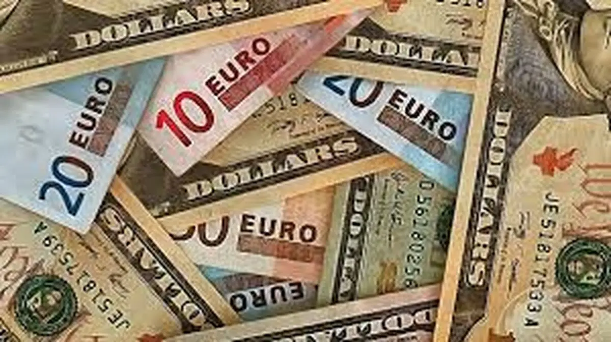 بهای انواع ارز در بازار روز دوشنبه ۳ اردیبهشت
