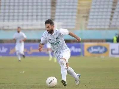 شریفات: یادم نمی‌آید آخرین بار کی اخراج شدم/ داور نتوانست بازی را مدیریت کند