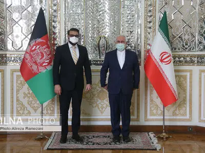 دیدار مشاور امنیت ملی رئیس‌جمهور افغانستان با ظریف