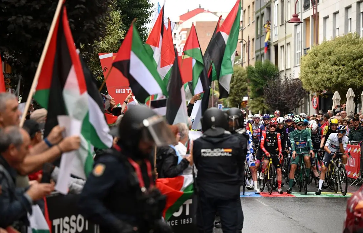 در حمایت از فلسطین: فینال مسابقات دوچرخهسواری در مادرید لغو شد