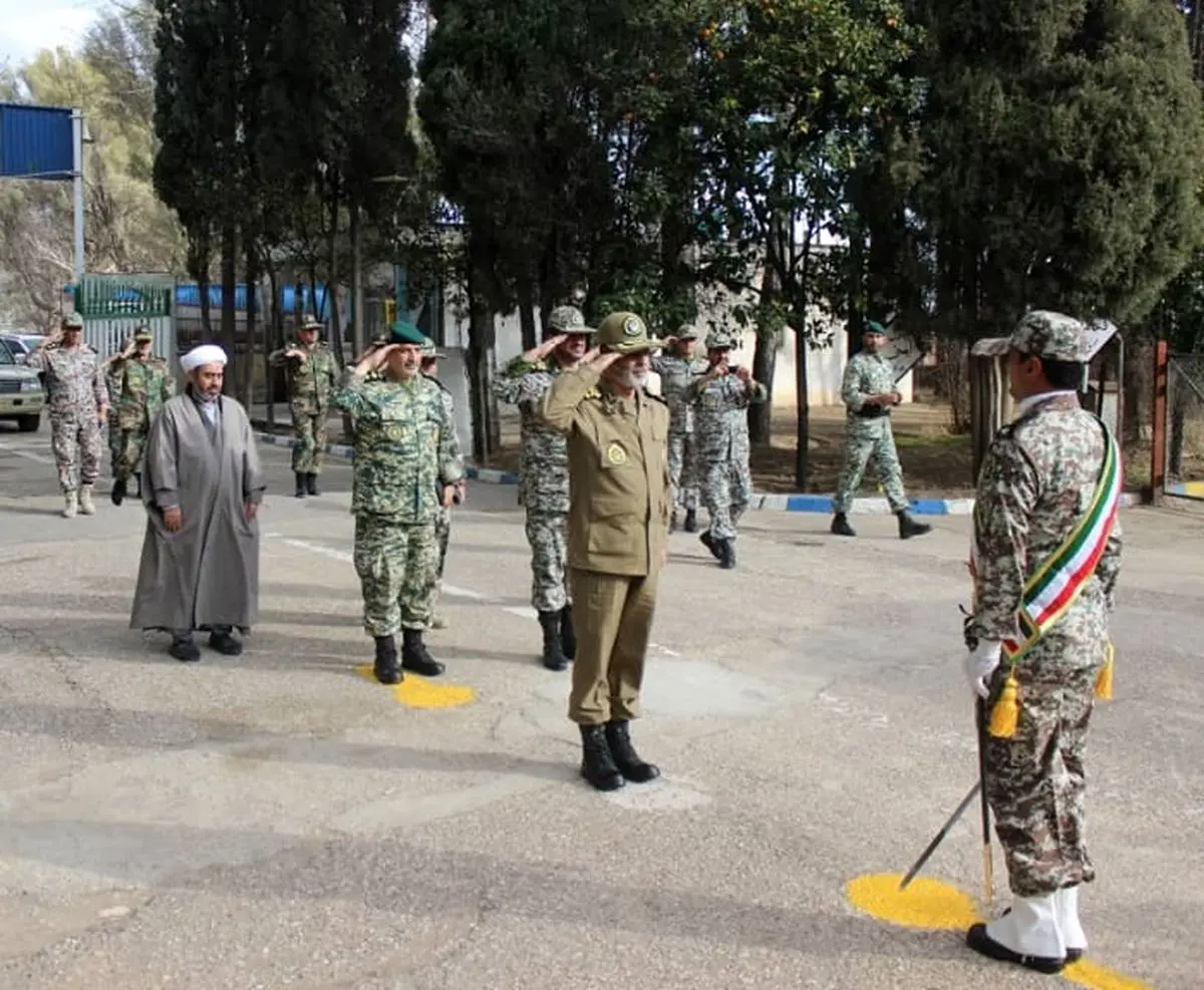 امیر سرلشکر موسوی از گروه پدافند هوایی شیراز بازدید کرد