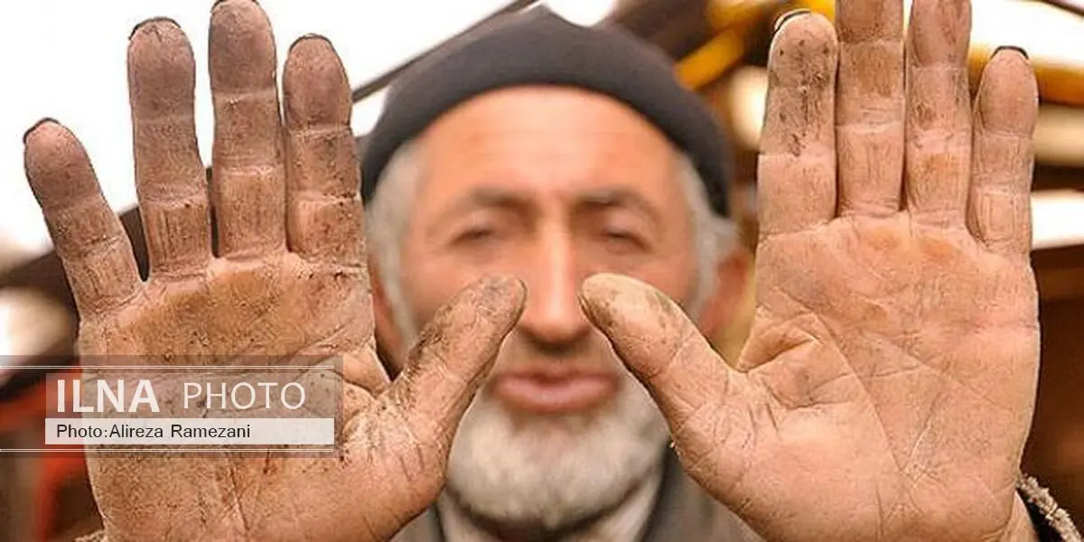 علی رغم تأکیدات امام و رهبری مبنی بر حمایت از قشر مظلوم کارگر متاسفانه گوش شنوایی وجود ندارد