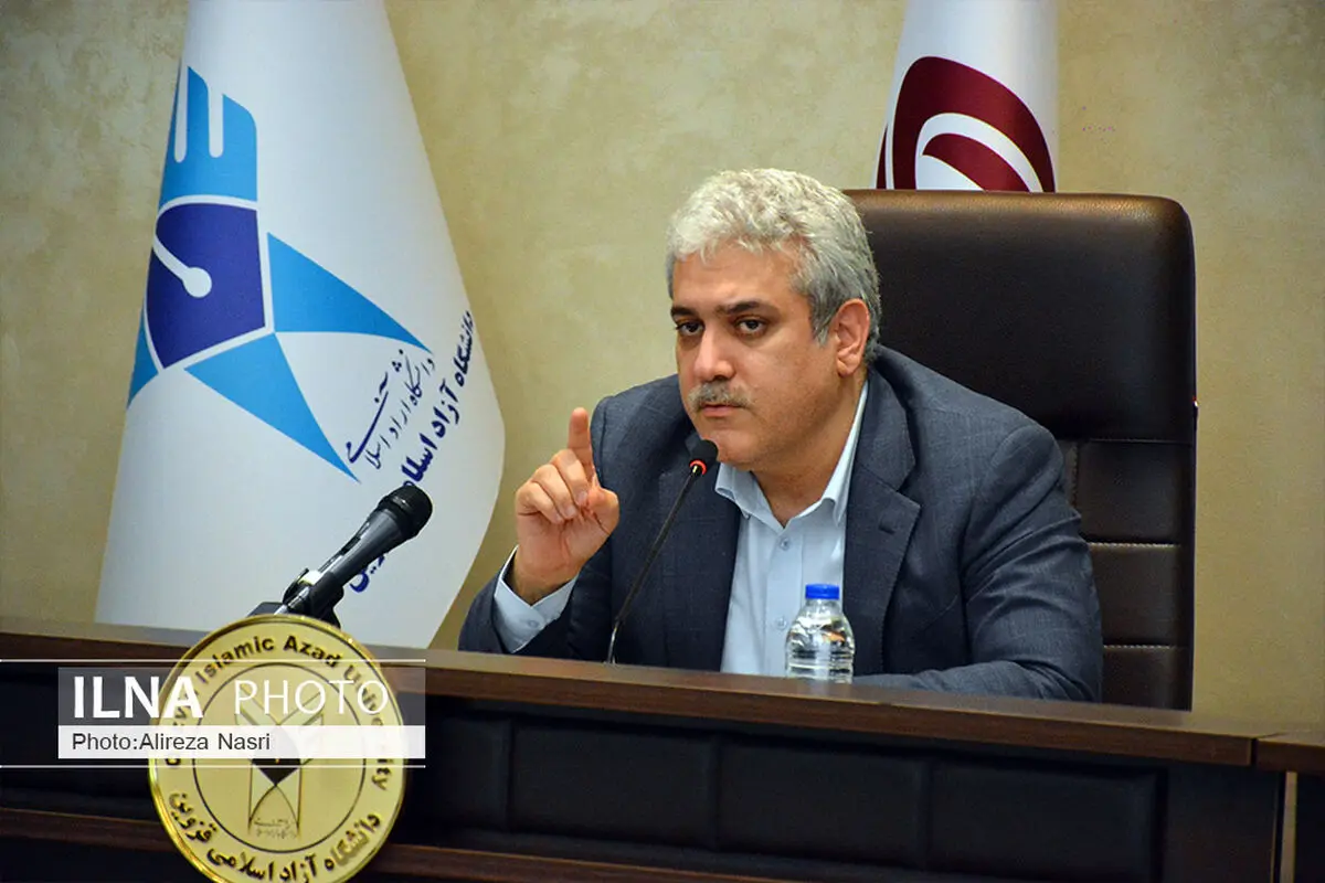 باید باور کنیم که دیگر نمی‌توان کشور را با پول نفت اداره کرد