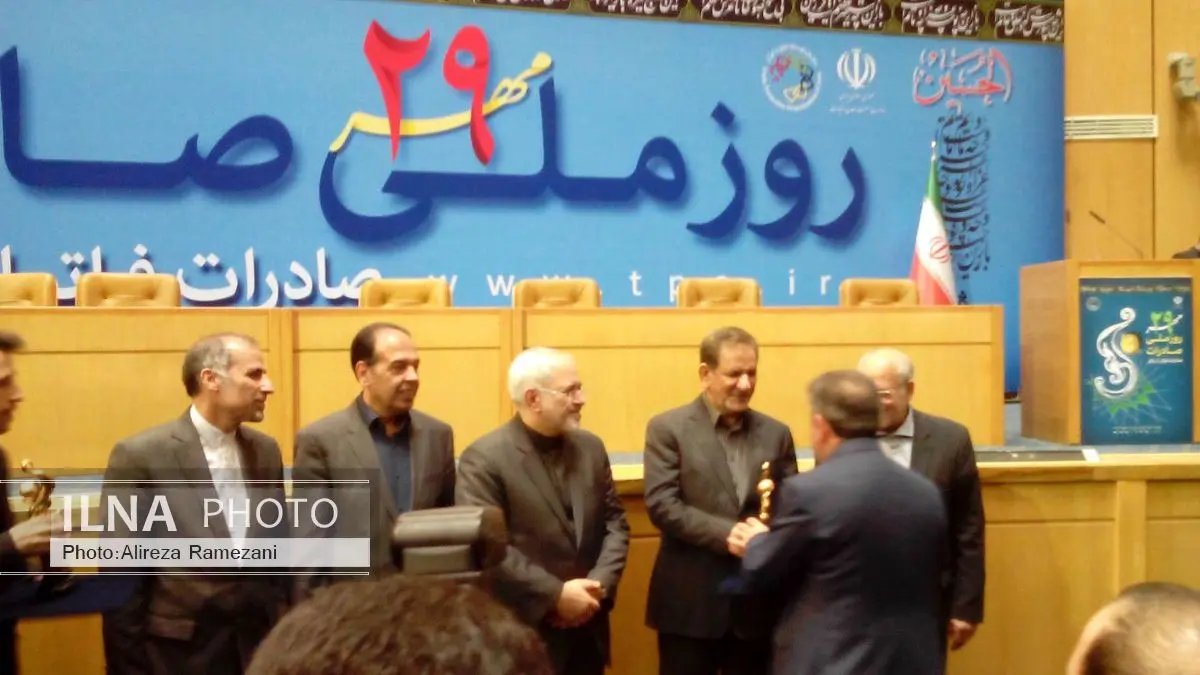 سایپا برای هشتمین بار صادرکننده نمونه شد