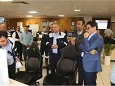 مدیرعامل شستا از پتروشیمی فن‌آوران بازدید کرد