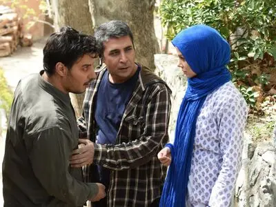 جواد عزتی و «دردسرهای عظیم» در تلویزیون